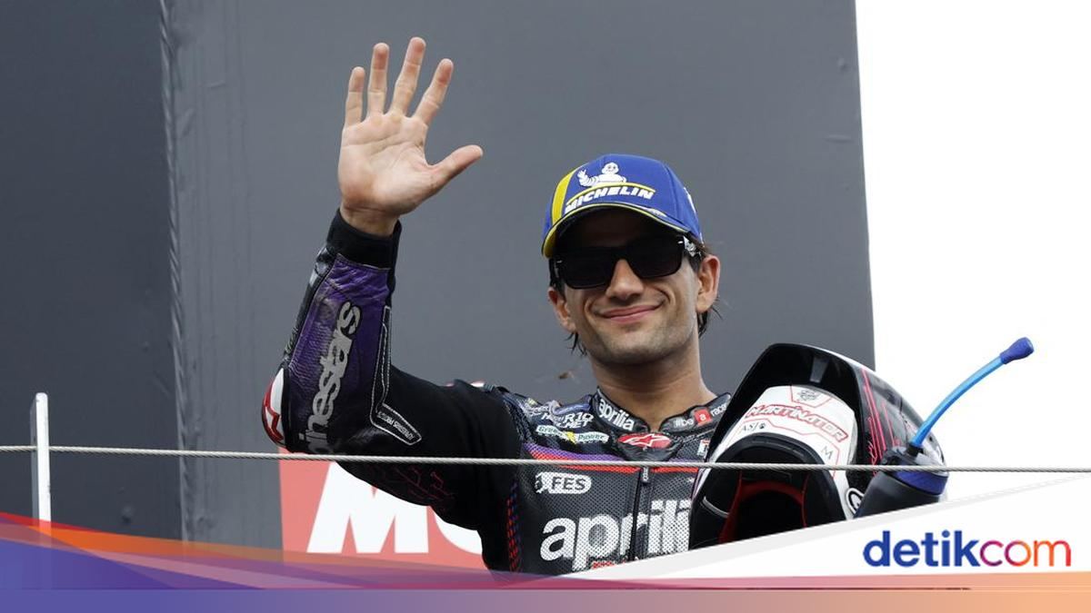Awas, Martin! Marquez Mengintai — gambar dari Detik Sport
