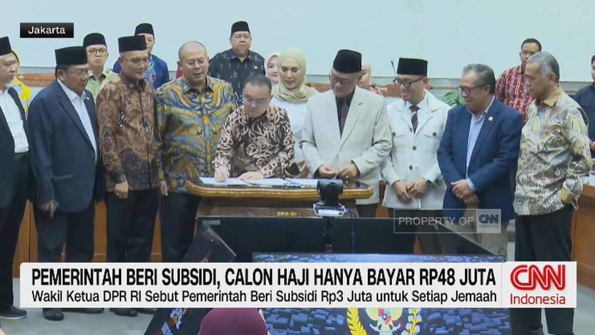 VIDEO: Pemerintah Beri Subsidi, Calon Haji Hanya Bayar Rp.48 juta — gambar dari CNN Indonesia