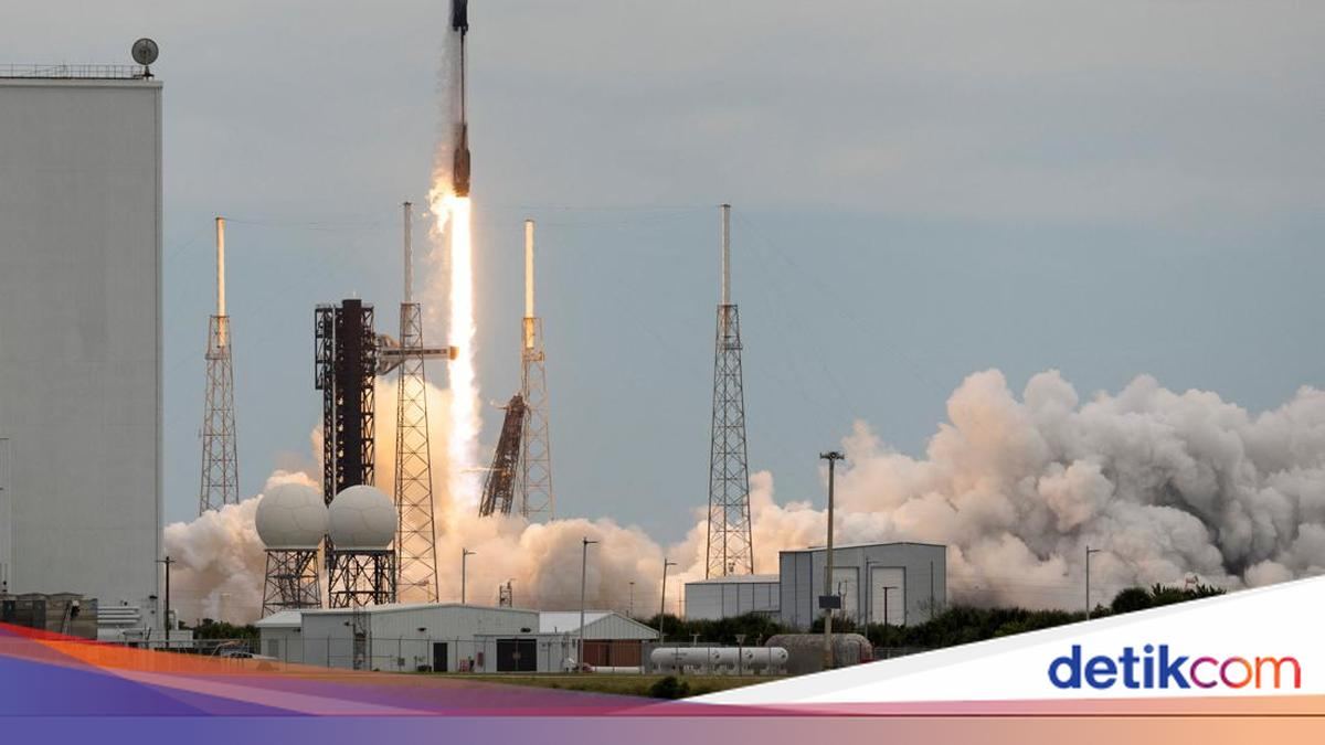 Crew-13 NASA Meluncur ke Stasiun Luar Angkasa Pakai Roket SpaceX — gambar dari Detik Inet