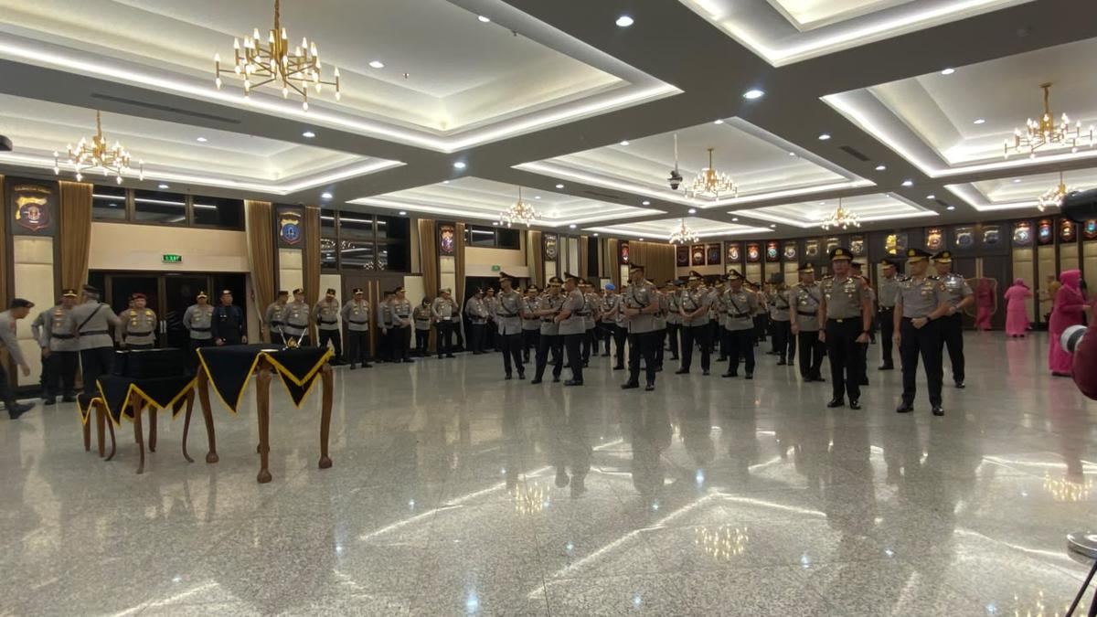 Polri Jelaskan Alasan Kapolri Suyudi Rombak Pati dan Kapolda — gambar dari Liputan6 News