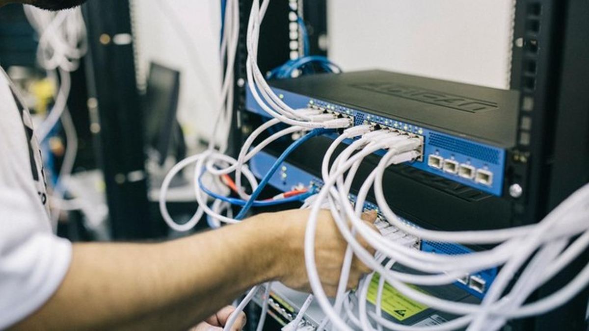 PBB Kasih Peringatan Soal Data Center, Warga RI Harus Tahu — gambar dari CNBC Indonesia
