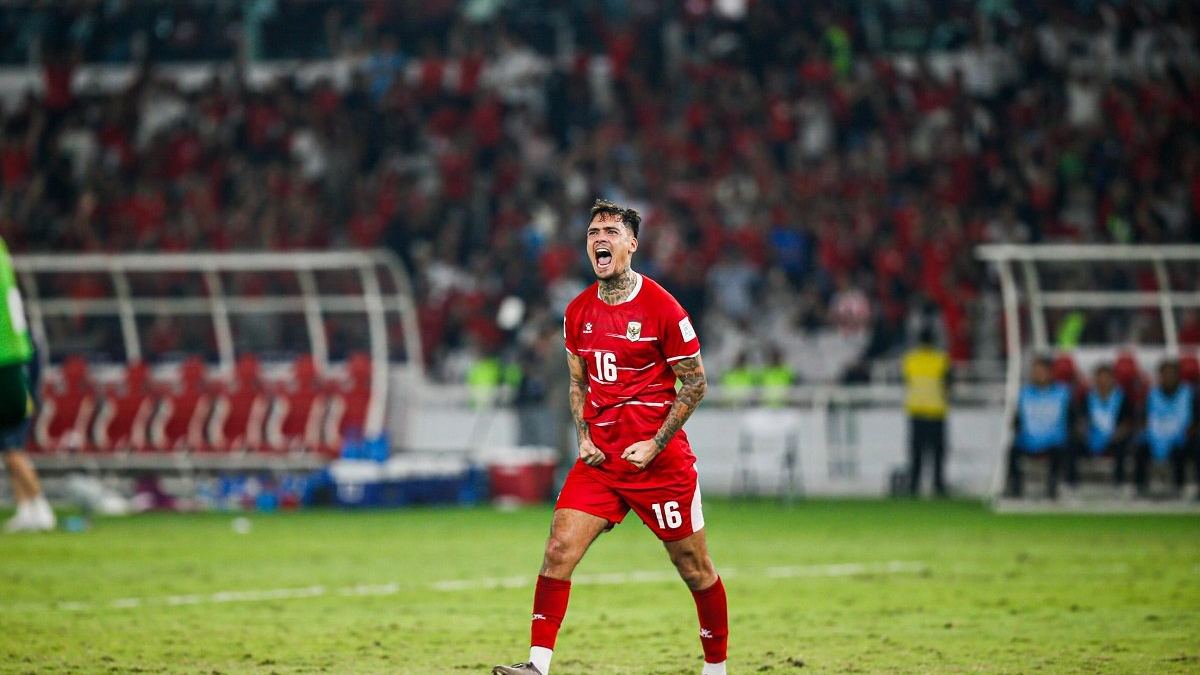 Cerita Shayne Pattynama Bawa Timnas Indonesia Juara FIFA ASEAN Cup, Mendadak Dipanggil hingga jadi Eksekutor Penalti — gambar dari Okezone