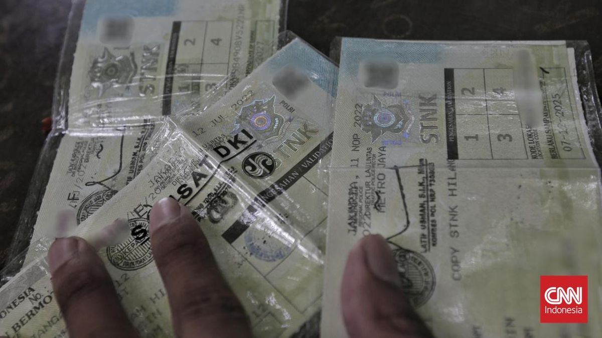 STNK Digital Punya Kedudukan Setara STNK Fisik, Ada Razia Aman — gambar dari CNN Otomotif