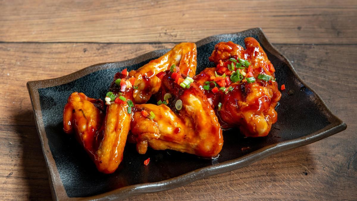 5 Resep Olahan Sayap Ayam, Enak, Murah dan Praktis Ala Anak Kos — gambar dari Liputan6 Lifestyle