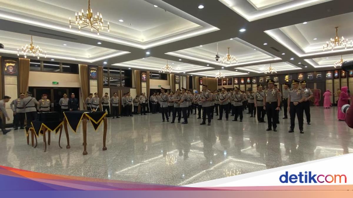 Kapolri Pimpin Sertijab dan Pelantikan Sejumlah Kapolda Malam Ini — gambar dari Detik