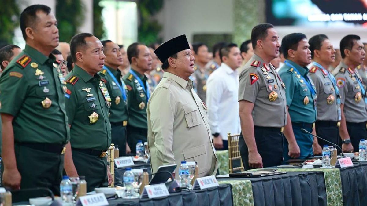 Rekrutmen TNI/Polri Utamakan Intelektualitas, Tak Soal Pakai Kacamata — gambar dari CNN Nasional