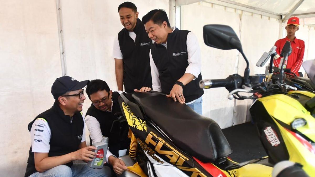 Pertamina Lepas 120 Anggota Komunitas Touring ke Sirkuit Mandalika — gambar dari CNN Ekonomi