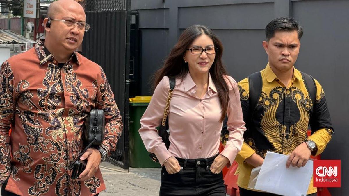Ada Riwayat Kesehatan Sensitif, Alasan Sarwendah Minta Ruben Tes Medis — gambar dari CNN Hiburan