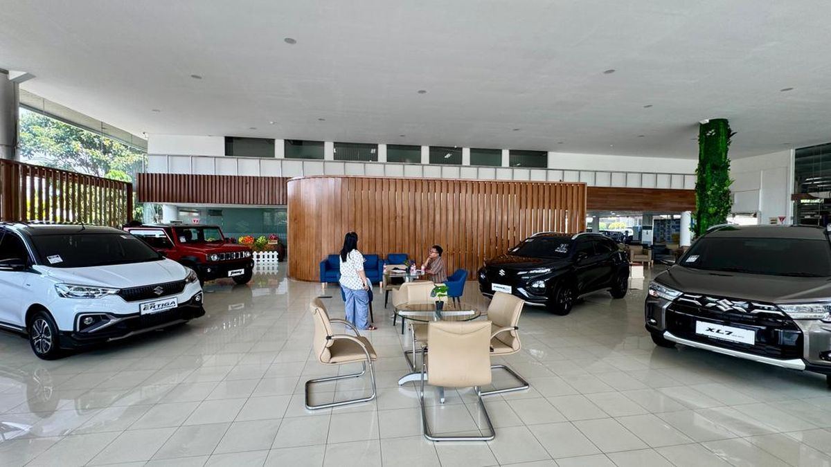 Semua Informasi Mobil Baru Ada di Internet, Lalu Apa Fungsi Dealer? — gambar dari CNN Otomotif