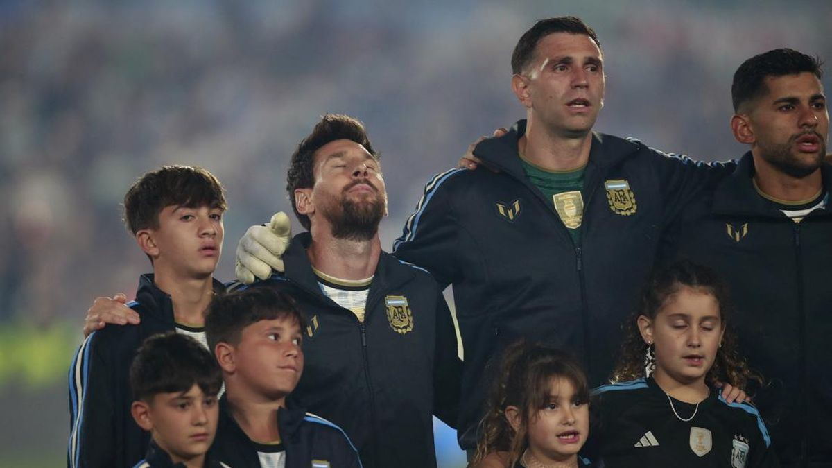 Messi Berulang Kali Menangis Lakoni Laga Perpisahan Bersama Argentina — gambar dari CNN Olahraga