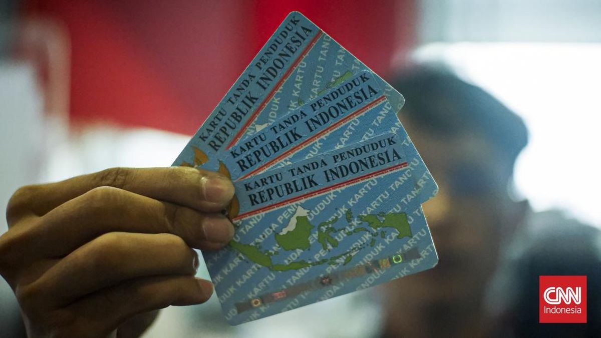 Pindah Domisili KTP Bisa Tanpa Surat Pengantar, Begini Caranya — gambar dari CNN Edukasi