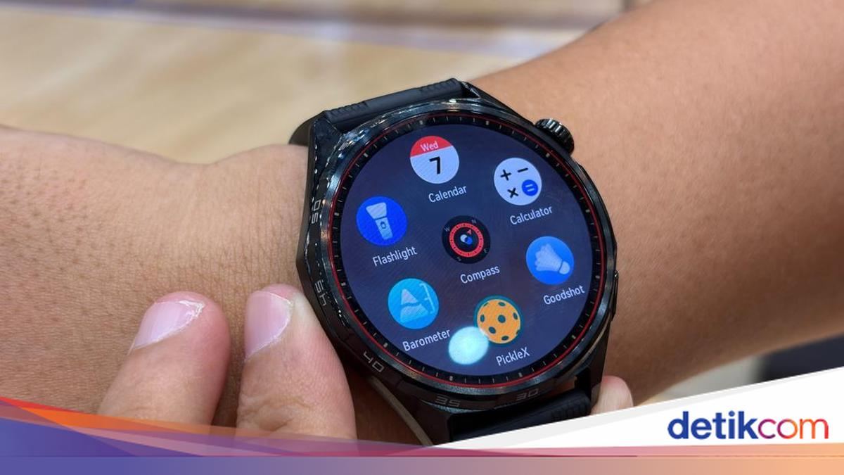 Huawei Watch GT 7 Series Bisa Pantau Badminton, Pukulan Ikut Dihitung — gambar dari Detik Inet