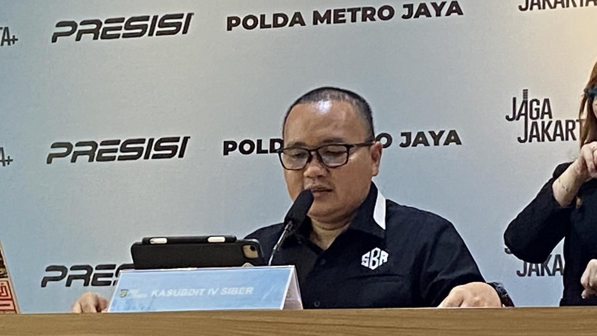 Polisi Bongkar Kasus Pembobol Kartu Kredit, Modus Sebar SMS Lewat Fake BTS — gambar dari Liputan6 News
