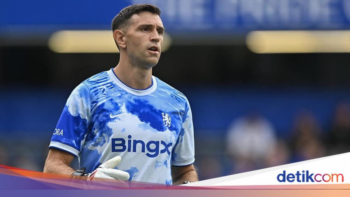Kalah di Final Piala Dunia Dorong Emi Martinez Gabung Chelsea — gambar dari Detik Sport