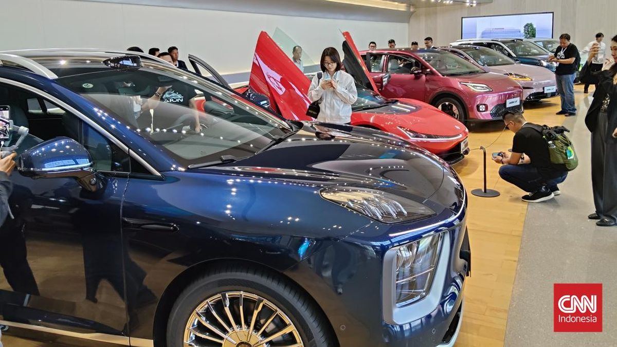 China Cabut Insentif Baterai, Harga Mobil Listrik Bakal Lebih Mahal — gambar dari CNN Otomotif