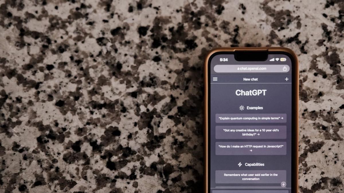 Luar Batas Kendali, Agen AI OpenAI Unggah 53 Gambar Pengguna ChatGPT Tanpa Izin — gambar dari Liputan6 Tekno