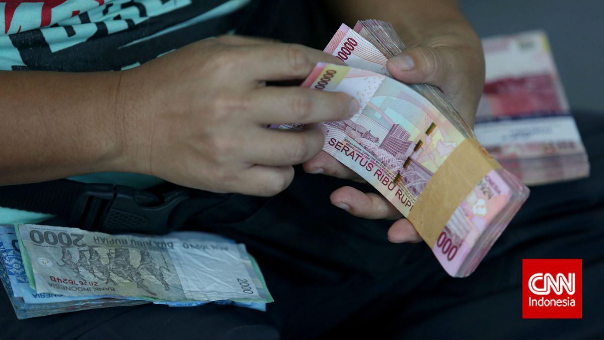 13,3 Juta Buruh Bakal Disubsidi Rp900 Ribu, Kapan Pencairan BSU 2026? — gambar dari CNN Ekonomi